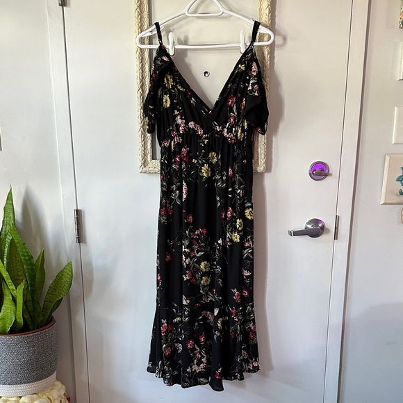 BAND OF GYPSIES | Black Floral Midi Off the Shoulder Faux Wrap Dress - Picture 8 of 14